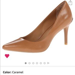 Calvin Klein women’s Gayle pump size 7 1/2